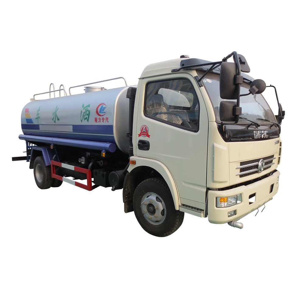 7000 Liters Watering Truck